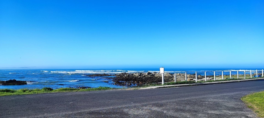 4 Bedroom Property for Sale in Franskraal Western Cape